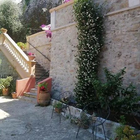 La Casa Del Girasole Daire *