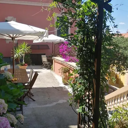 La Casa Del Girasole Lägenhet Sestri Levante