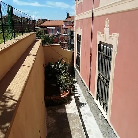 La Casa Del Girasole Lägenhet *
