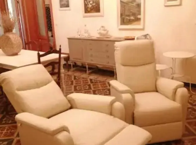 La Casa Del Girasole * 东塞斯特里